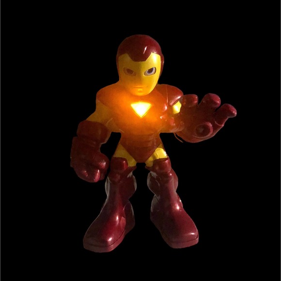 Hasbro Marvel Super Hero Squad Iron Man Talking Light Up 10 Inch Action Figure - Picture 4 of 10